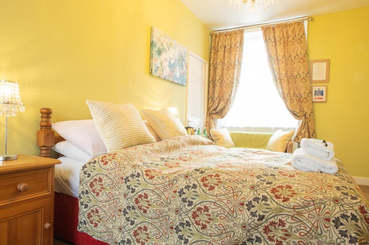 The Tudor Rose Hotel Beverley Bagian luar foto
